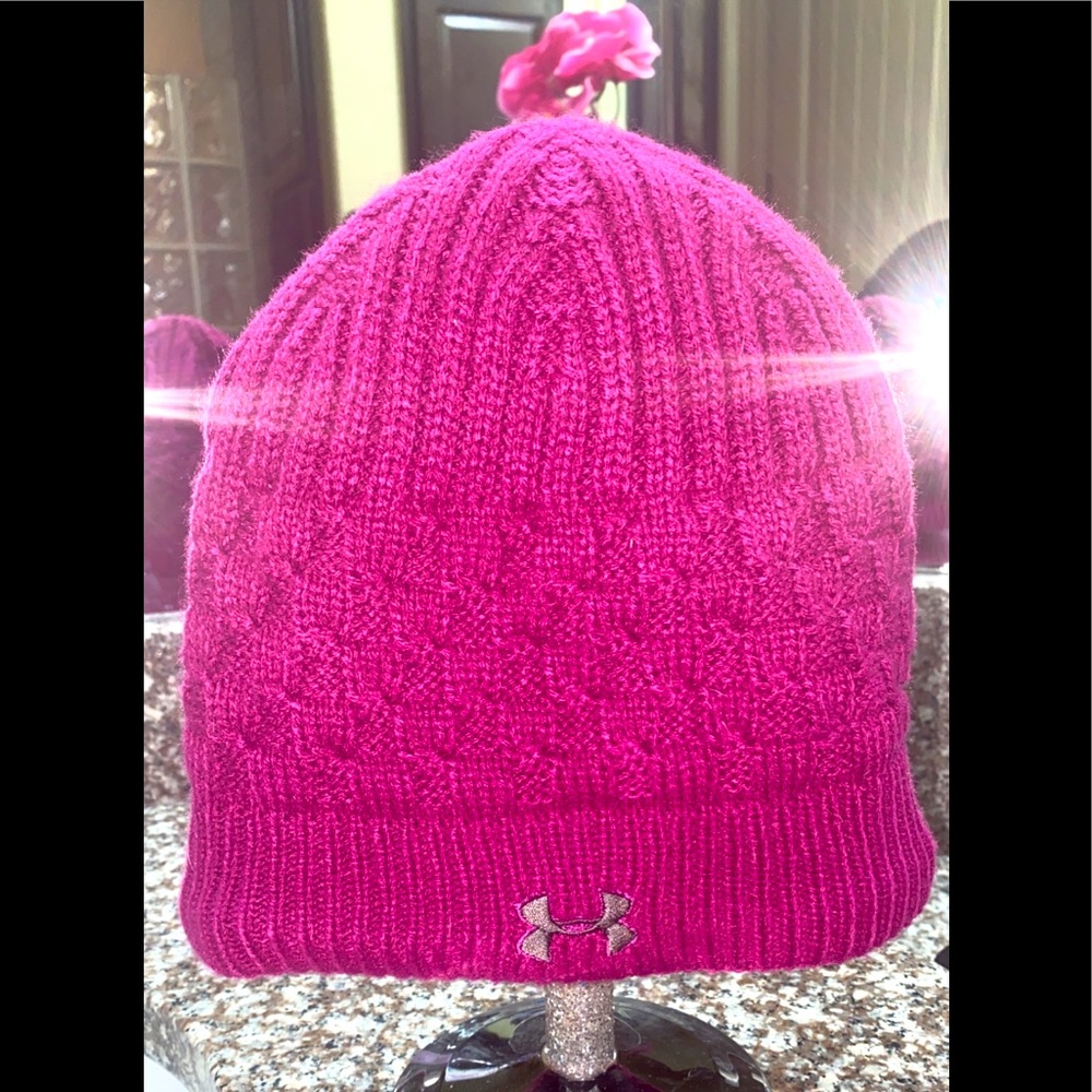 Under ARMOUR beanie